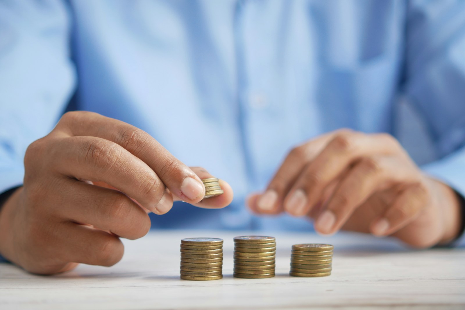 I Kept $18,000 in a Regular Savings Account for Three Years. Here's What That Cost Me.